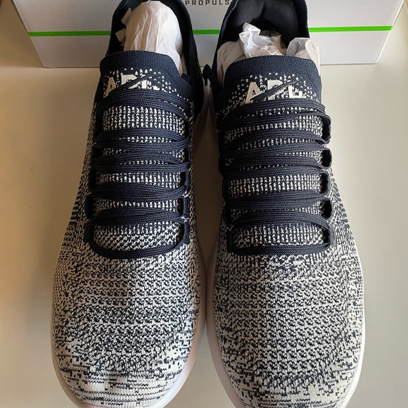 APL Men's Techloom Breeze - Picture 1 of 3